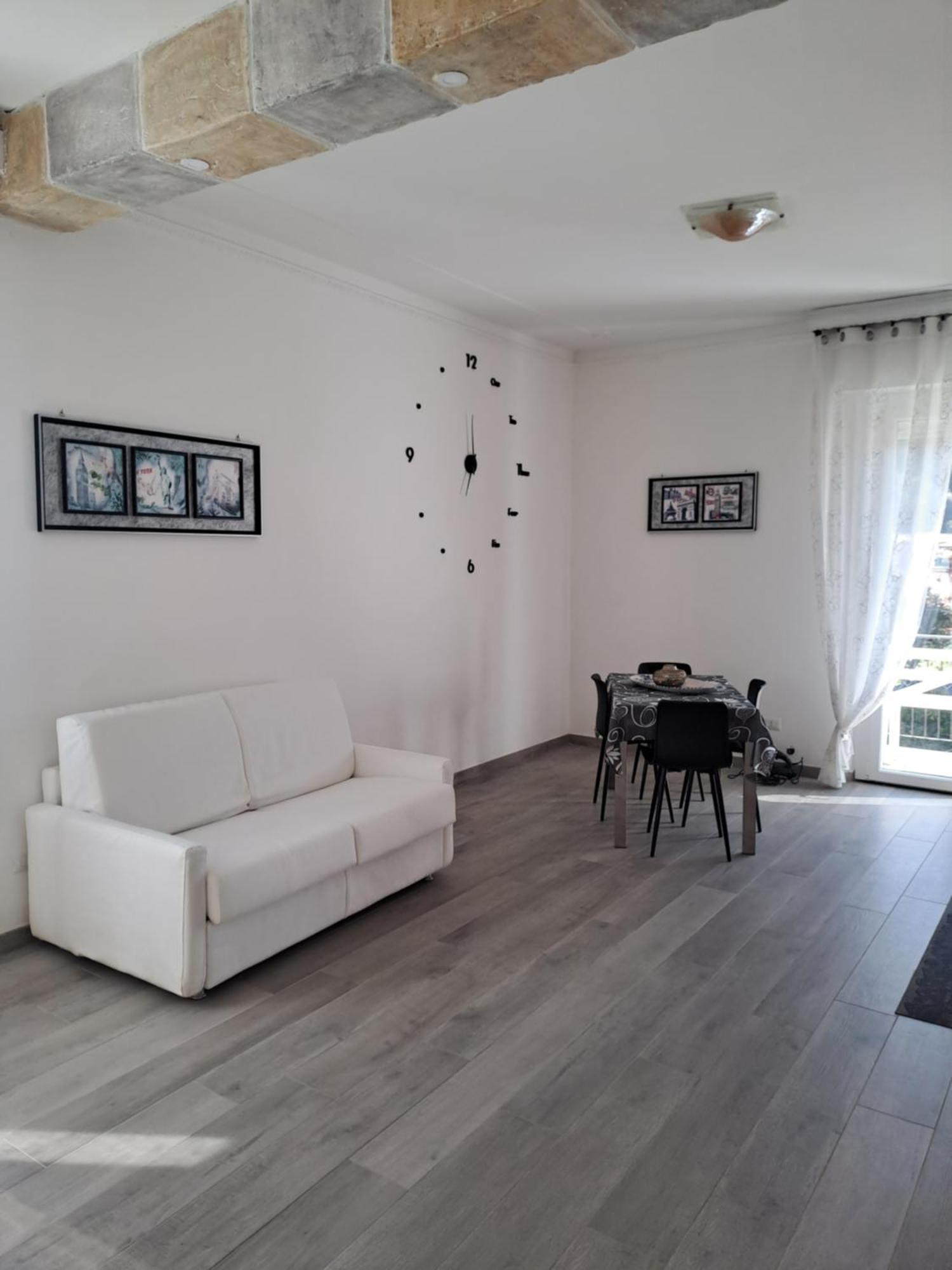 Relax1 Apartment Romito Magra ภายนอก รูปภาพ
